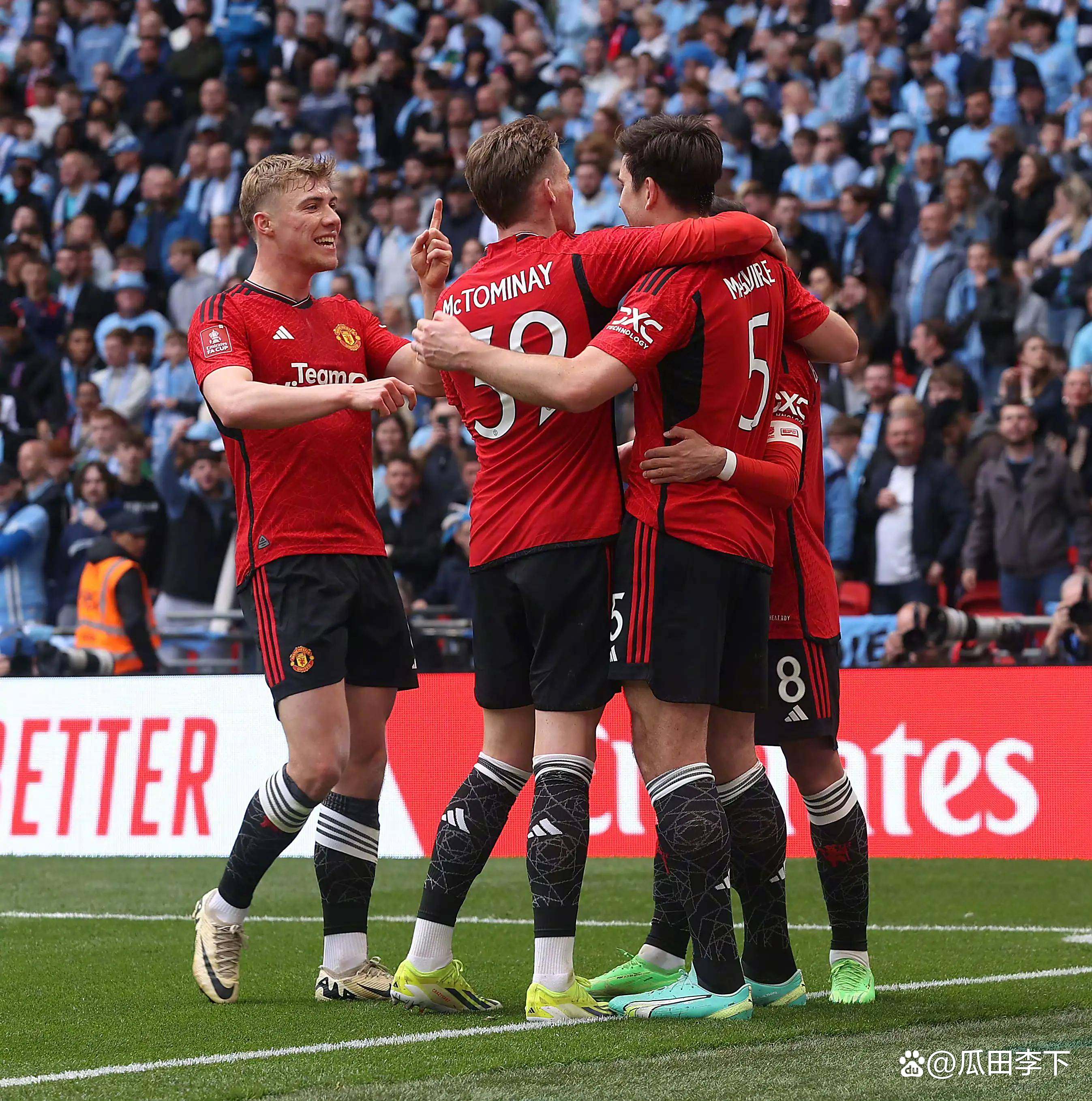 九游会官方网站包含转折点！圣安东尼奥马刺绝杀压哨，西甲冲刺阶段攻防权衡，话题不断，年轻球员得到机会的词条