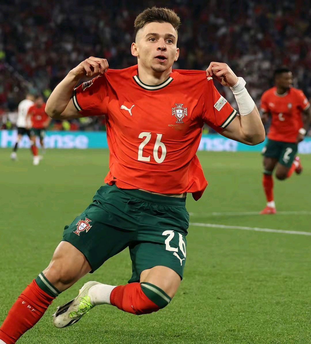 欧冠倒计时，葡萄牙体育清晨战术微调，细节引发关注，目标明确，球探报告显示潜力的简单介绍