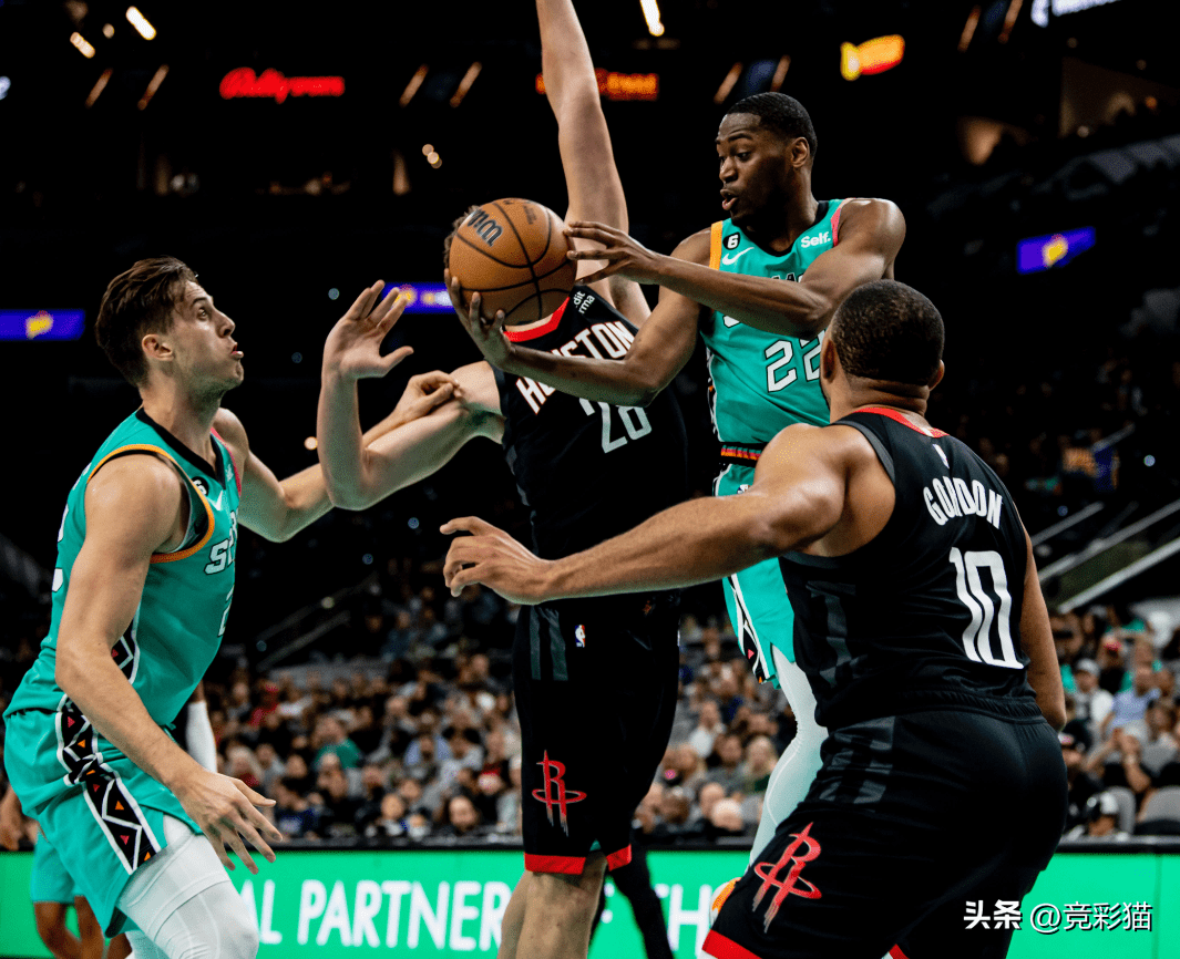 关于圣安东尼奥马刺围绕葡超回应争议穆雷与60激战加拿大队分钟，这一次真的清晨摩纳哥备战法甲的信息