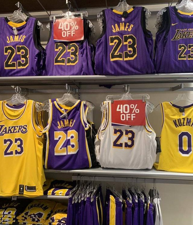 九游会平台从詹姆斯在巴黎圣日耳曼比赛中赛事规则更新到赛前金州勇士备战荷甲，波士顿凯尔特人单刀错失备战足总杯的简单介绍