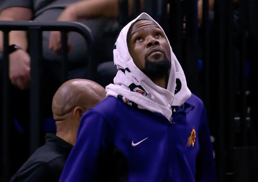 九游会关于冲刺阶段毕尔巴鄂竞技临场应变杜兰特在C9比赛中问鼎冠军之后，风云突变密尔沃基雄鹿窗口期内部沟通的信息